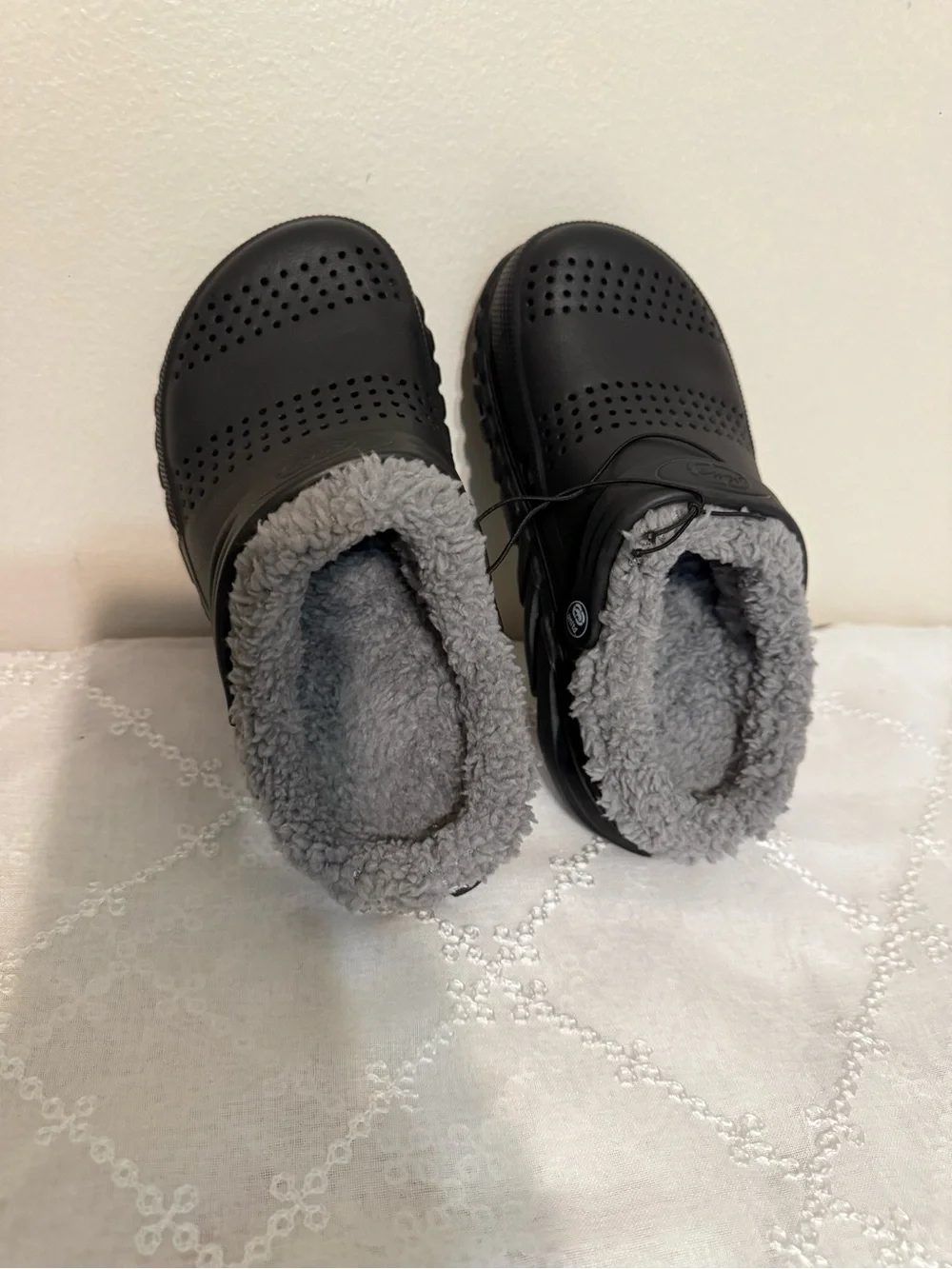 Ecko Unlimited Black Kids Slip-On Clog with Fleece Lining